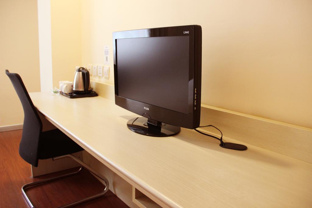 Hanting Express Dalian Xinghai Park Room photo